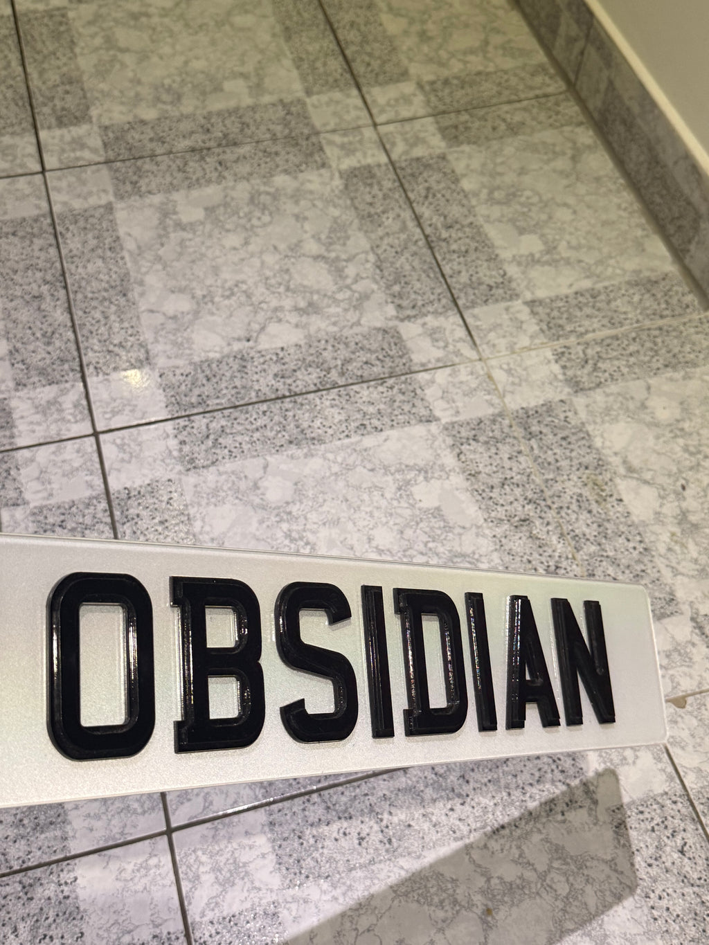 OBSIDIAN PLATE